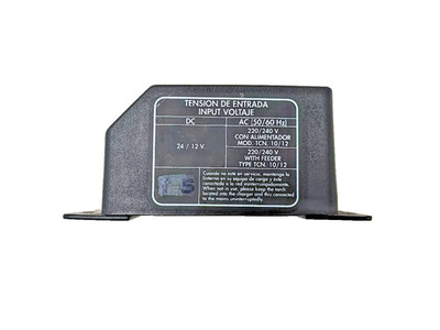 Adaro Adalit Ladegerät (bspw. für L 2000 L 3000) + 230V Netzteil