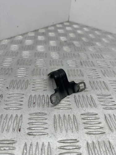 BMW 1 F20 Kotflügelhalter vorne rechts 1.60 Diesel 85kw 2013 28110512