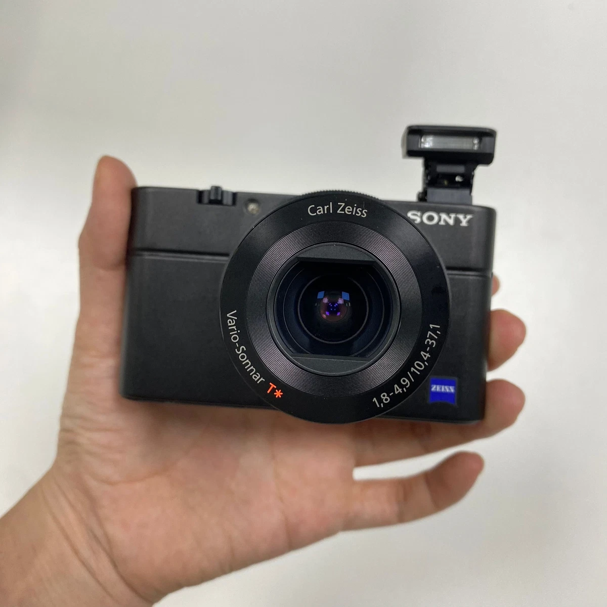 Sony Cyber-shot DSC-RX100 Compact Cameras for Sale | Shop New