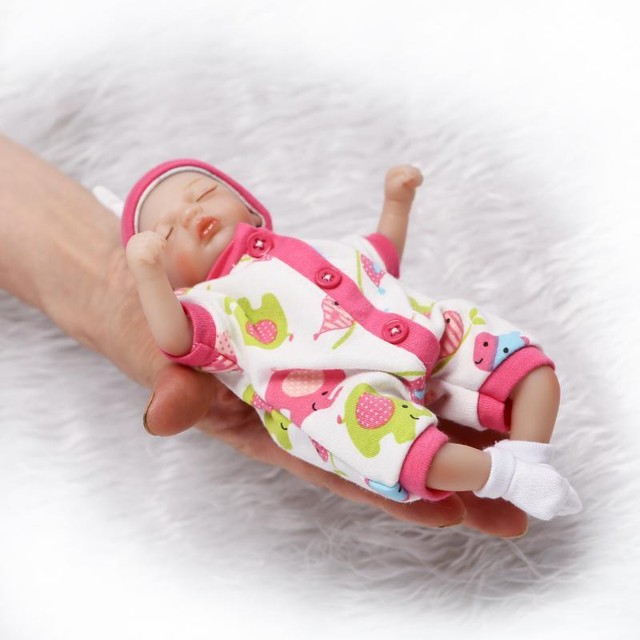 45cm Lifelike Gift C095W Nicery Reborn Baby Doll Soft Silicone Girl Toy 18in