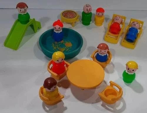 Vtg Fisher Price Little People 20 Piece Lot Parents Kids Pool Grill Table Chairs