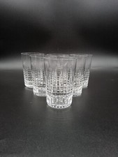 Service de six gobelets en cristal taillé signé Baccarat modèle Nancy