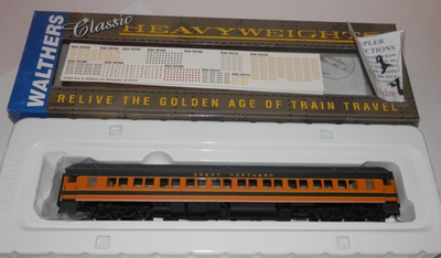 #ad Walthers HO Great Northern Heavyweight Paired Window Coach #932 10113 NIB $44.99