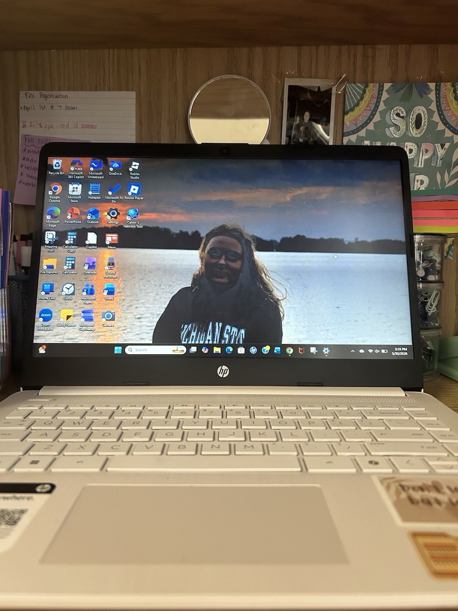 HP 14 Series 14-dq0xxx 14in (64GB eMMC Intel Celeron N 1.10GHz 4GB
