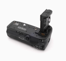 Canon BG-R10 Battery Grip for Canon R5 and R6