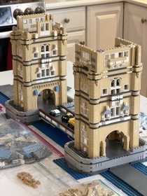 LEGO Creator: London Tower Bridge (10214) RETIRED Incomplete
