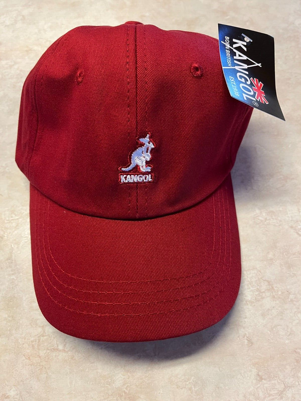 New With Tags Burgandy Kangol Flexfit Baseball hat. Adjustible
