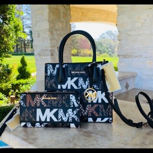 satchel wallet