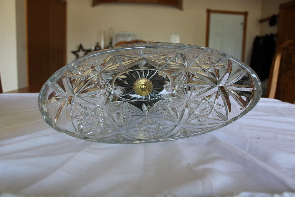Cristal e latão grande ornamentado oblongo vintage pedestal corte vidro compota e prismas - Imagem 3 de 4