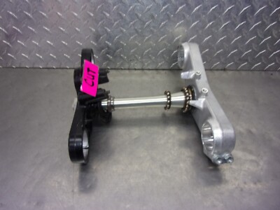 912 B KAWASAKI NINJA ZX600 ZZR 2006 OEM TRIPLE TREE | eBay