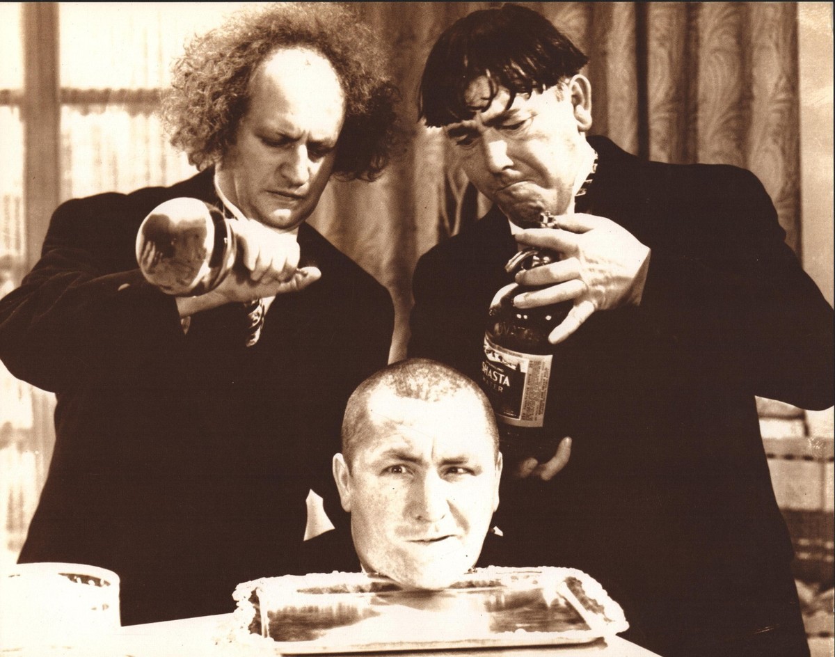 The Three Stooges Movie Moe The Three Stooges (2000) – Mike's Take