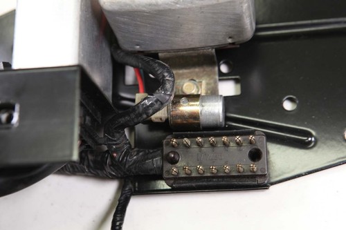 70-73 OEM Porsche 911S 911E MFI Electrical Console Fuse Box 3 911.610.103.00 B2 - Picture 3 of 13