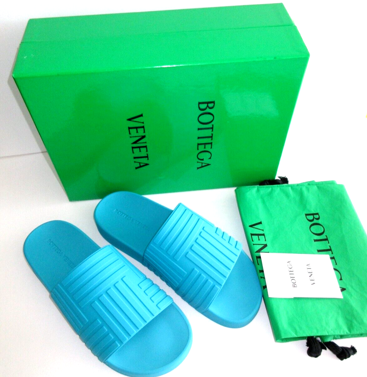 $390 Bottega Veneta Women's Rubber Pool Slides Amalfi blue size 10