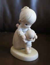 Precious Moments Collector's Club 1990 "One Step at a Time" PM911