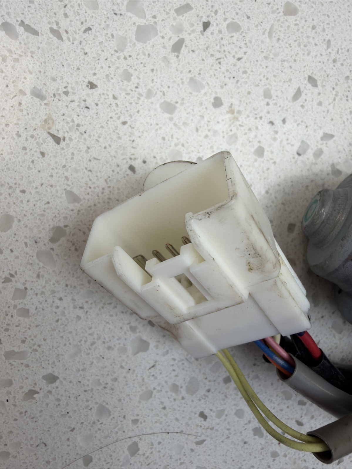 2016 2017 Subaru Forester Rear Hatch Lift Liftgate Motor 830100-1090