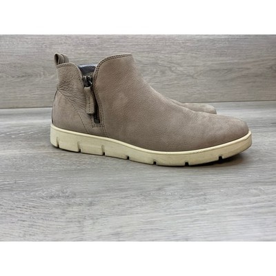 ECCO Soft 7 Tred Women's Sneakers Taupe Nubuck Leather 8 Zip Ankle Boots