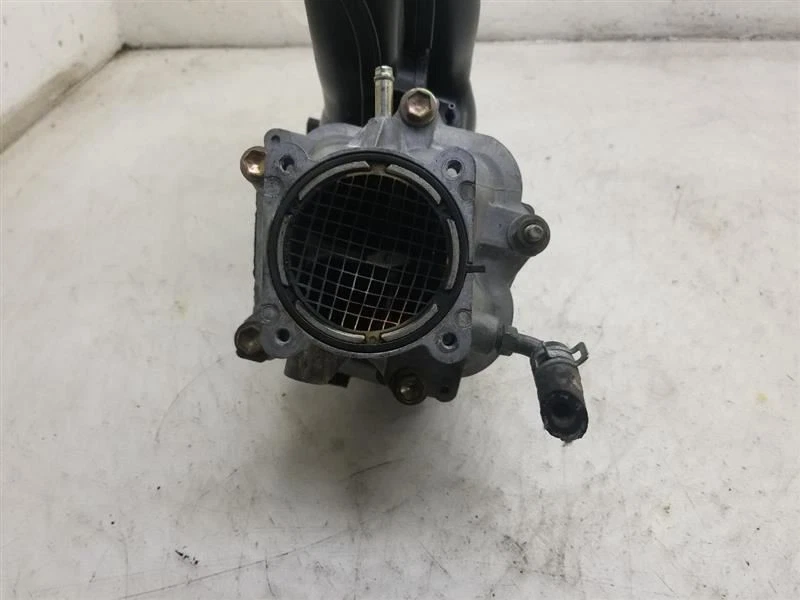 04-10 TOYOTA HIGHLANDER LIMITED 3.3L 6CYL 3MZFE MONTAJE COLECTOR DE ADMISIÓN SUPERIOR Foto 4 de 4