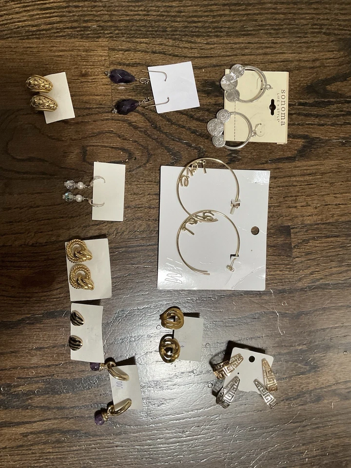 Lote de 11 pares de pendientes - Aros en tono dorado y plateado tachuelas cuelgan H&M Sonoma mezclado Foto 2 de 2