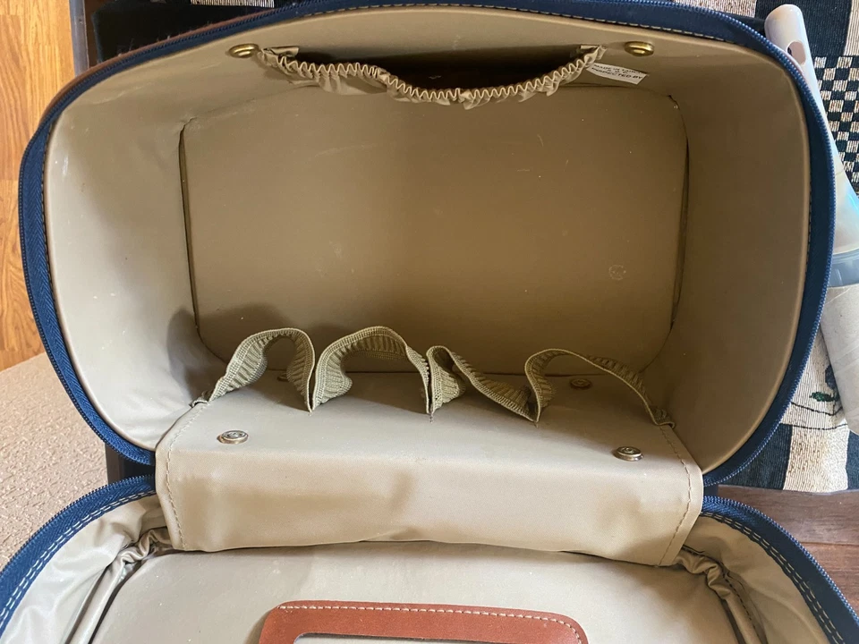 Estuche de tren vintage JAGUAR azul con ribete marrón Foto 2 de 4