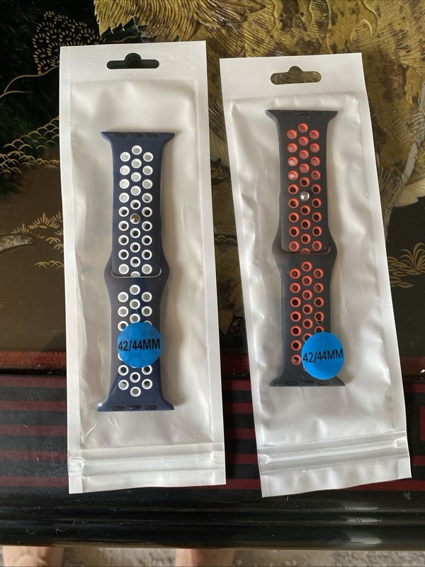 Breathable Silicone Sport Bands for Watch 42mm / 44mm  NEW in Package Set of 2