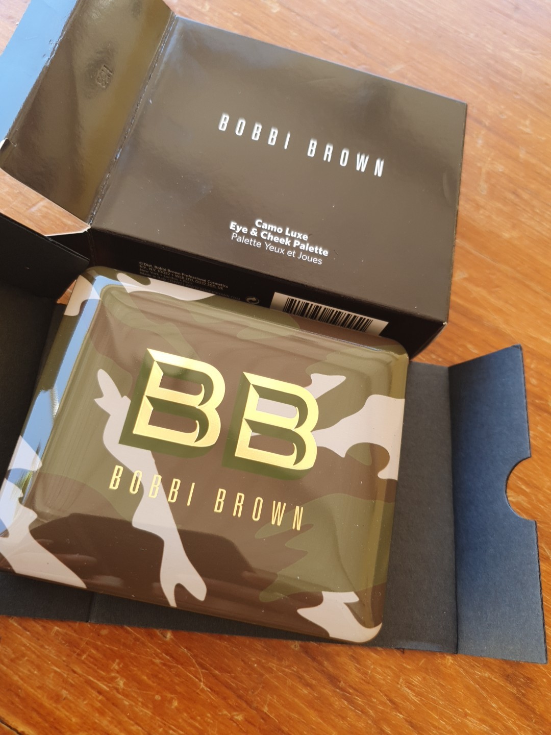 Bobbi Brown Camo Luxe Eye & Cheek Palette Edizione Limitata | Acquista Online