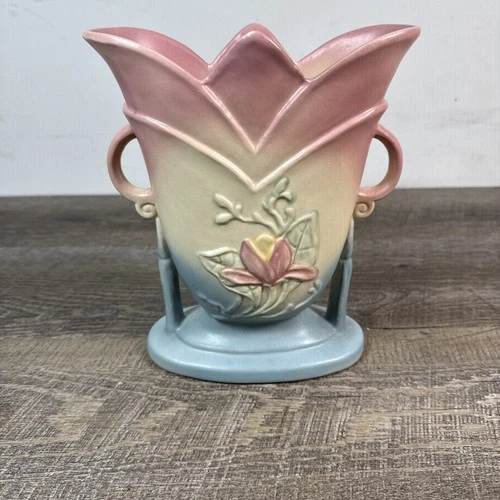 Vintage Hull Pottery Magnolia Double Handle Pink & Blue Vase #7-8 1/2"