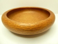 BEAUTIFUL CRAFTSMAN MADE TURNED TIMBER OAK BOWL - JOHN WETHERALL