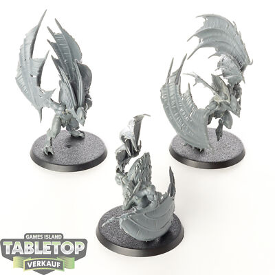Flesh-eater Courts - 3 x Crypt Flayers - unbemalt