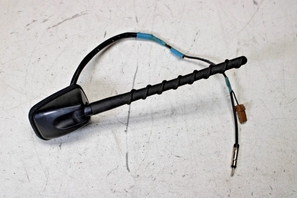 03-08 CONJUNTO ANTENA RECEPTOR RADIO INFINITI FX35 FX45 Foto 4 de 4