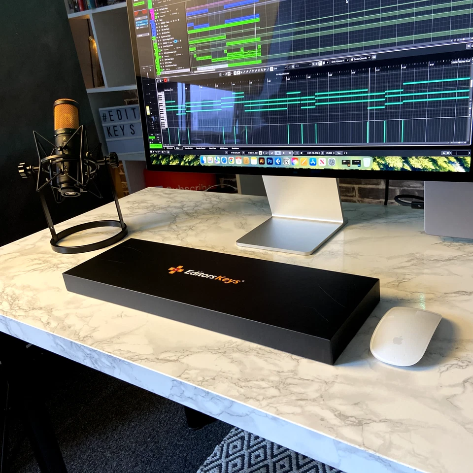 [DISCOUNTED] Cubase Shortcut Keyboard - Wireless & Backlit (Mac & PC) USA QWERTY - Image 2 of 4