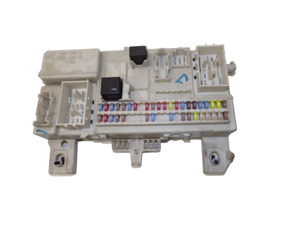 Fuse Box Central Electrical fits for VOLVO V50 (MW) 1.6 D