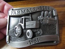 NEW/package pewter FARMALL 5288 belt buckle 1981 Never used/displayed 74 of 500
