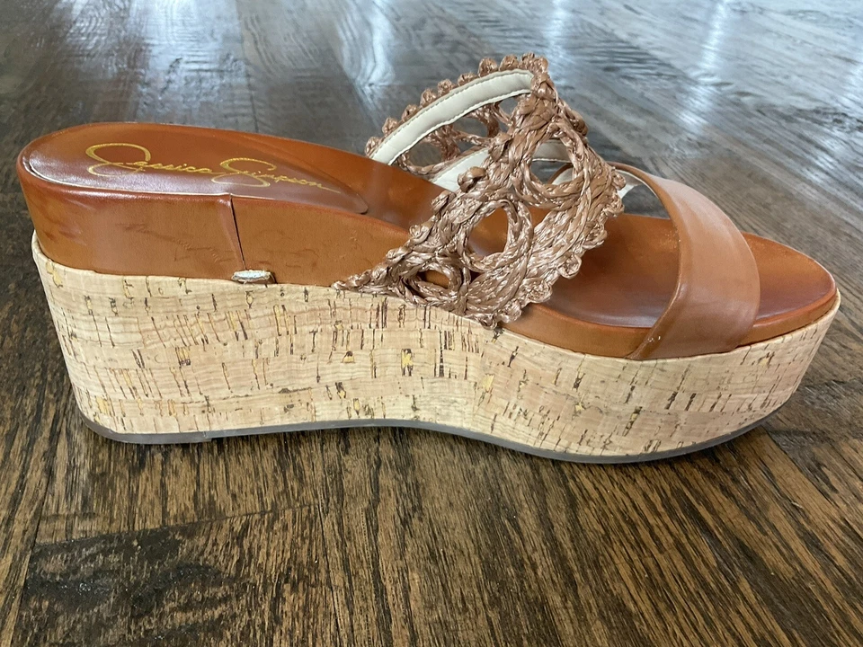 Sandalias Jessica Simpson Callri plataforma cuña deslizable marrón talla 10M usadas en excelente estado Foto 3 de 4