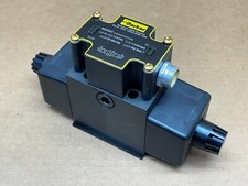 PARKER D3W4CNYC56-32 HYDRAULIC SOLENOID DIRECTIONAL VALVE
