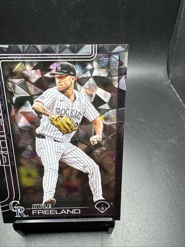 2025 Topps Série 2 Kyle Freeland Diamanté Noir 05/10 Ssp - Photo 4/6