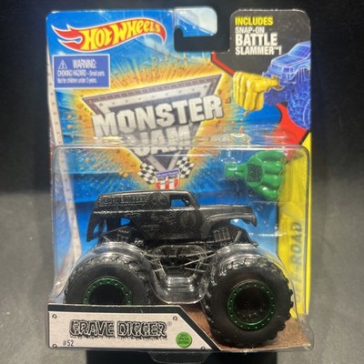 Monster Jam Grave Digger Off-Road Blacked Out Hot Wheels 2015