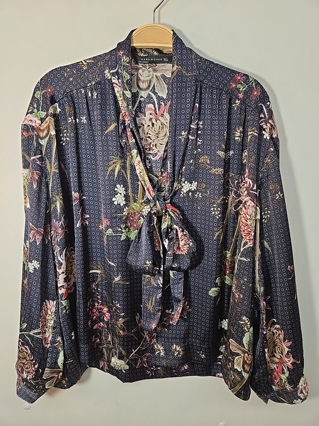 Zara Blue Floral Tie Neck Blouse Size M Oversized Long Sleeve