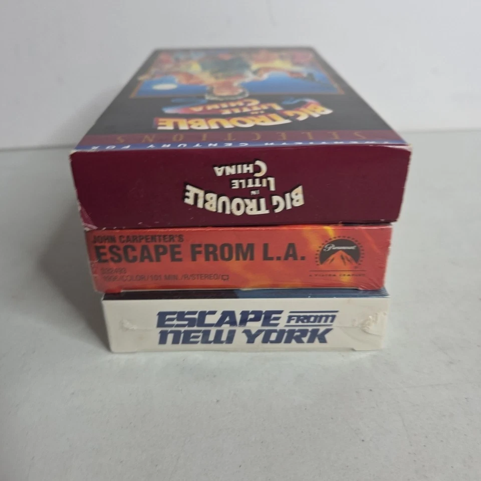 Escape From New York L.A. Big Trouble Little China John Carpenter 80s VHS Lot - Image 4 of 4