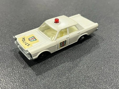 Vintage Lesney Matchbox Ford Galaxie No. 55/59 ( Police Car) White Made England