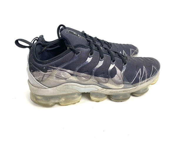 nike air vapormax plus la requin grey