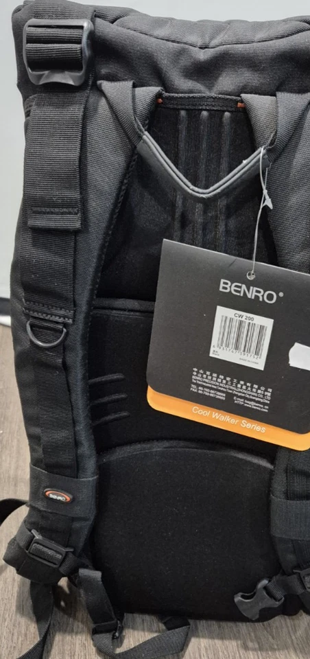 Camera Backpack (DSLR/CSC) by BENRO Coolwalker CW200 Black (UK Stock) - Image 3 of 4