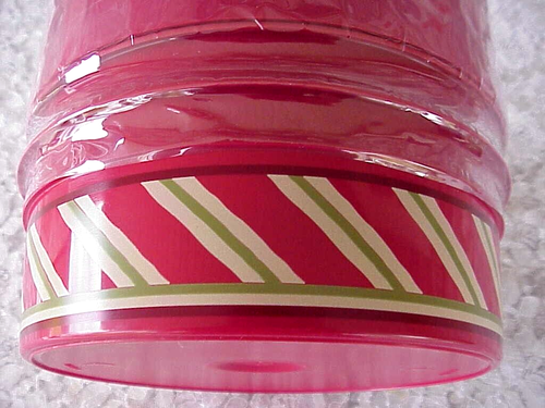 Holiday Time Treat Containers Baked Good Plastic NEW 3 Pack Red 7" Round - Picture 2 of 7