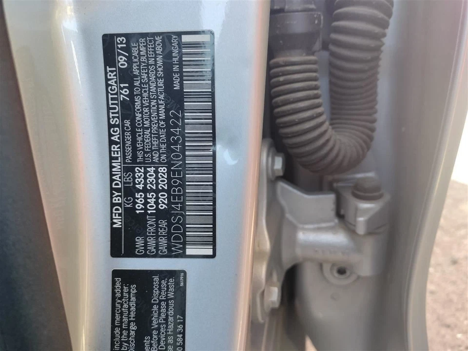 GLOVE BOX 2014 MERCEDES-BENZ CLA250 Foto 4 de 4