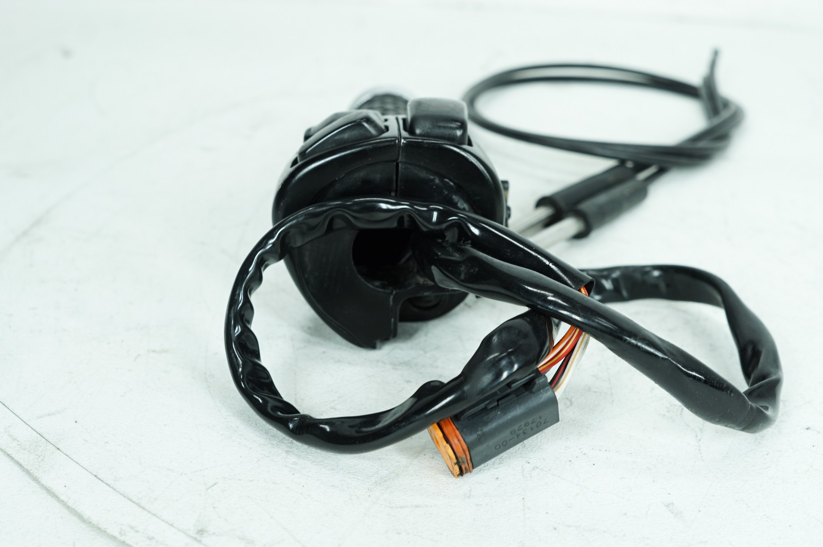 2003 Harley Sportster XL883 Hugger OEM Right Engine Start Kill Switches Controls