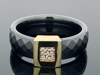 KERAMIK RING GR. 19 (CA.59) MIT ZIRKONIA SCHMUCKJAGD