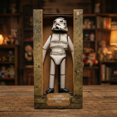 Jyn Erso's Wooden Stormtrooper Doll ''Stormie'' Star Wars Galaxy's Edge Rogue One