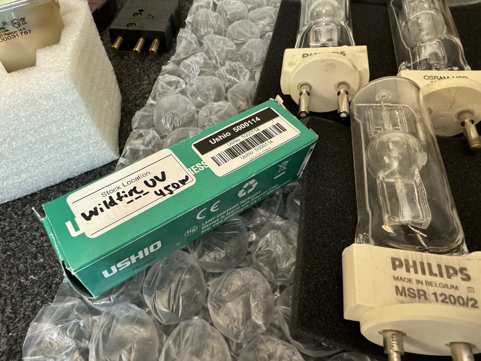 Philips MSR 1200/2 Broadway Metal Halide G22 1200W 200273 Stage Spot Light Lamp - Image 2 of 3