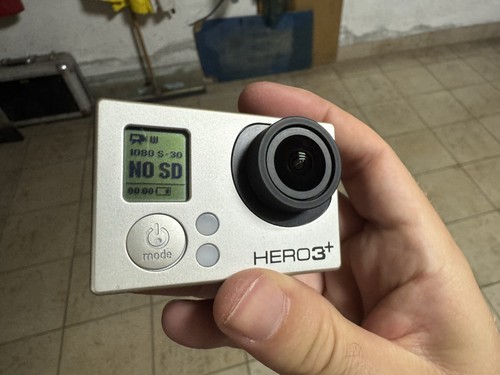 GOPRO HERO 3+ PLUS SILVER 4K MIT ZUBEHÖR UND FERNBEDIENUNG