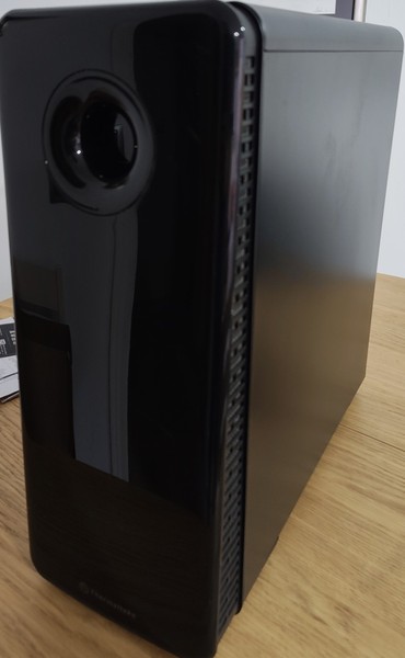 Gaming PC | i7-8700K | GTX 1080 | 32GB RAM | 2TB SSD | WIFI + BT | WINDOWS 11
