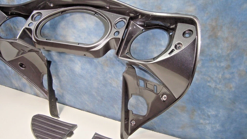 Indian Inner Painted Dash Kit Cloud Grey Roadmaster 111 Chieftain 2881774-692 Z2 - Image 4 of 4